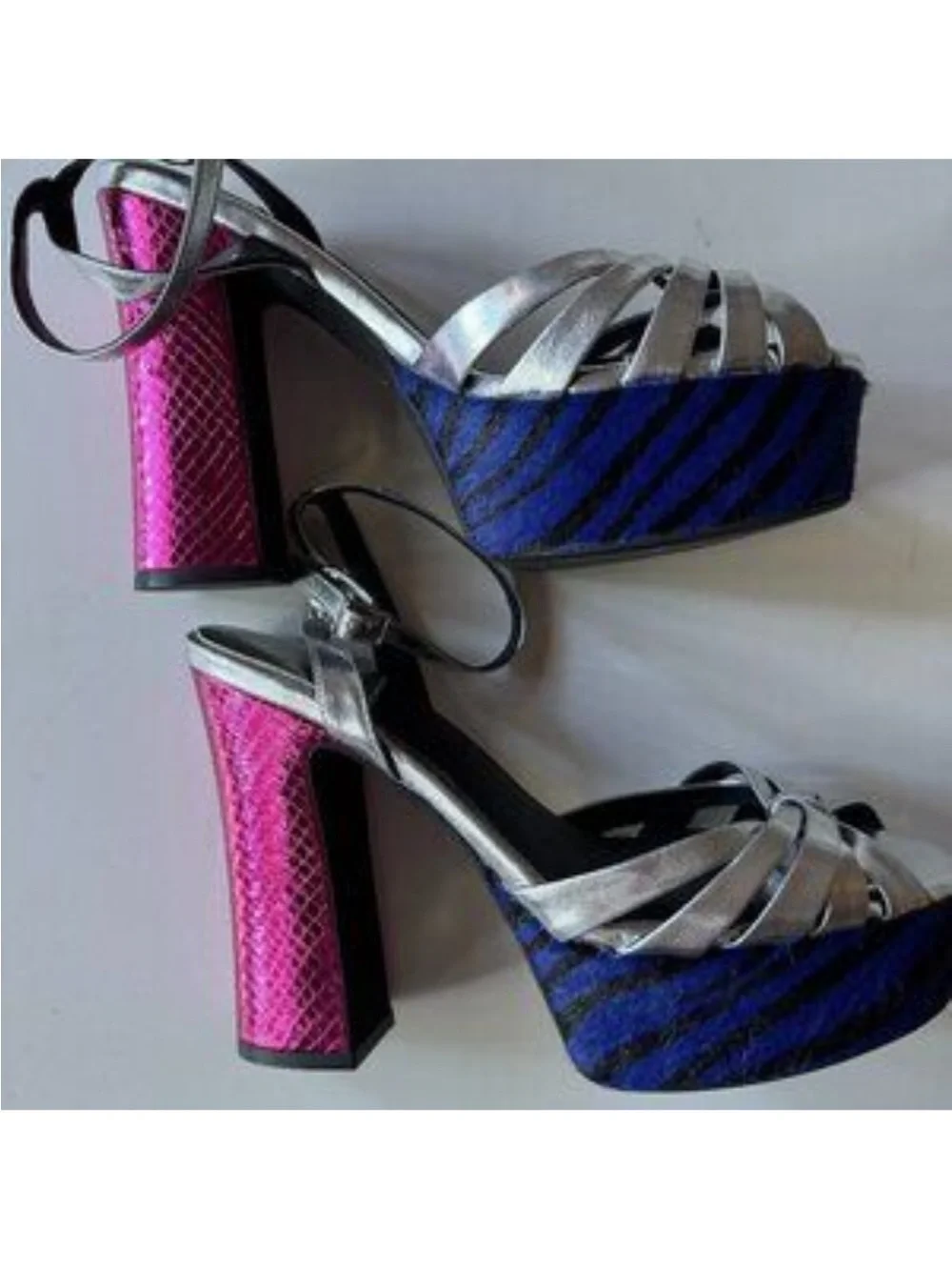 SCHUTZ shiny silver